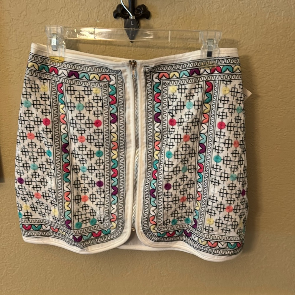 Cute pastel print and geometric design boutique mini skirt front zipper - sz L